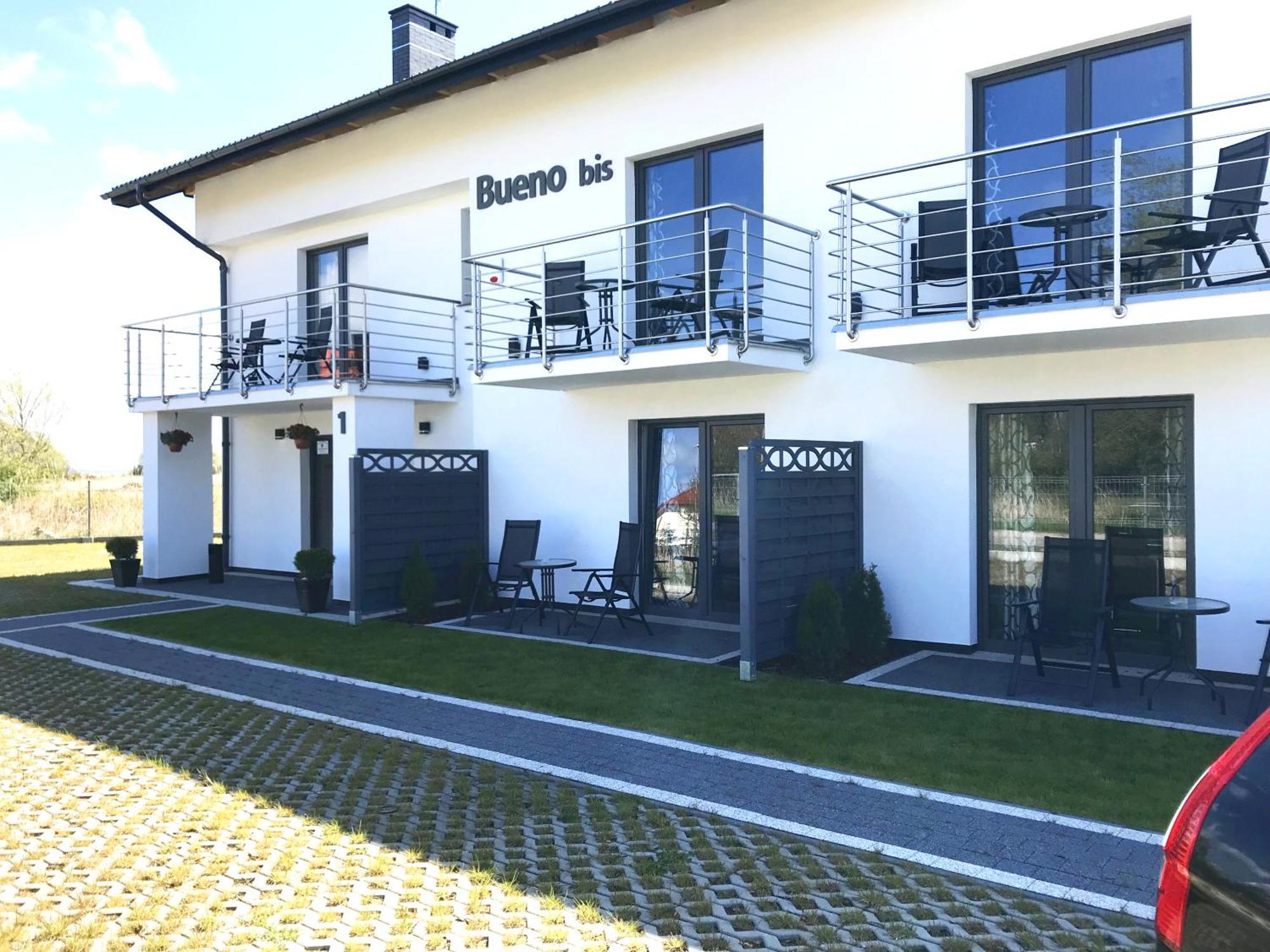 Homestay Bueno Bis *
